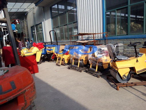 福瑞得機(jī)械座駕壓路機(jī)，手扶壓路機(jī)，小型灌縫機(jī)，井蓋切割機(jī)及時(shí)發(fā)貨