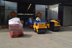 福瑞得機(jī)械手扶雙輪壓路機(jī)，手扶單輪壓路機(jī)，座駕壓路機(jī)及時(shí)包裝發(fā)貨